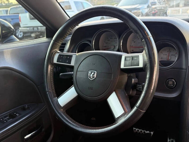 2010 Dodge Challenger SRT8