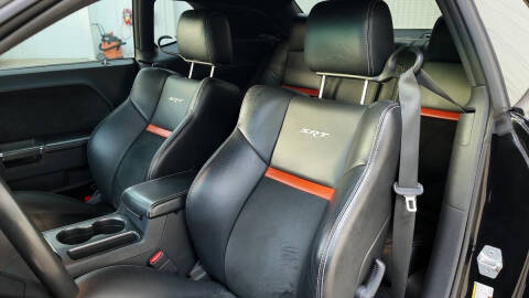 2008 Dodge Challenger SRT8