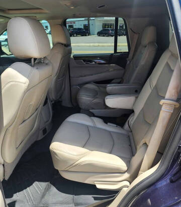2018 Cadillac Escalade Luxury