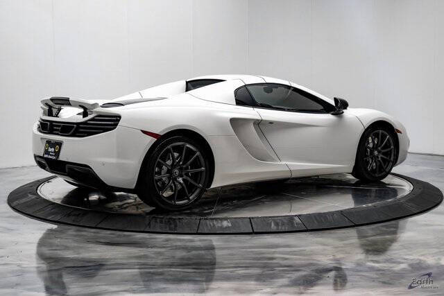 2013 McLaren MP4-12C Spider