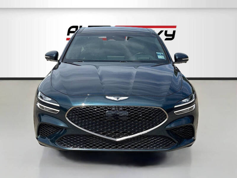 2023 Genesis G70