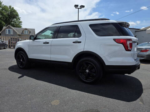 2018 Ford Explorer