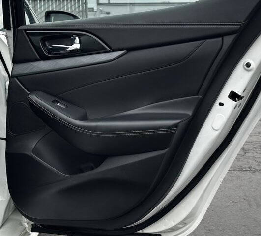 2017 Nissan Maxima Platinum