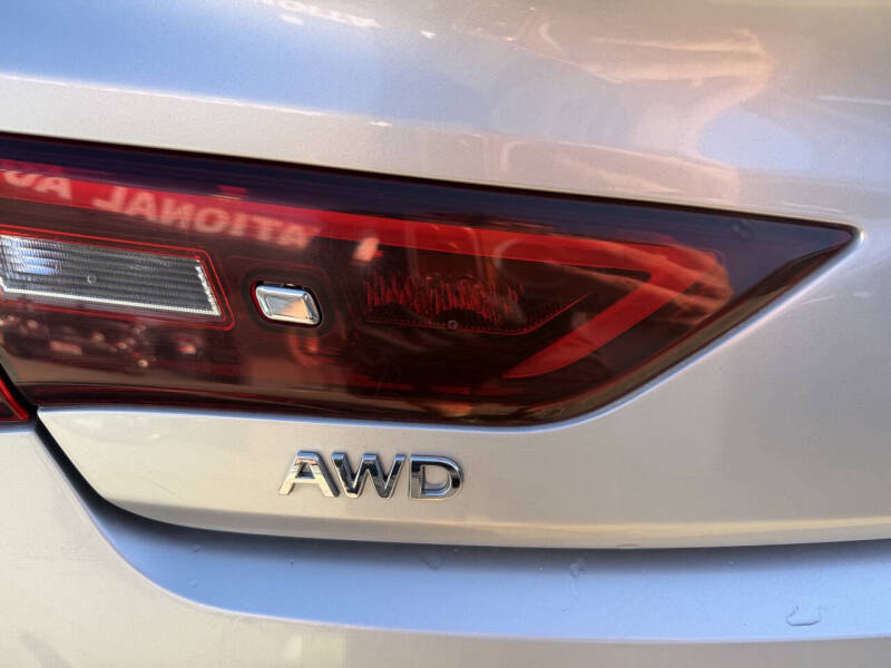 2017 Infiniti Q60 Red Sport 400