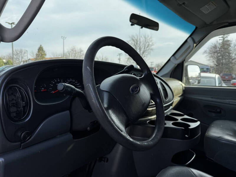 2008 Ford E-Series E-250