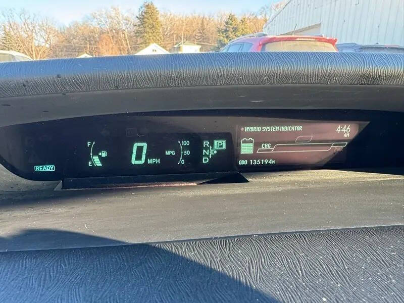 2010 Toyota Prius III