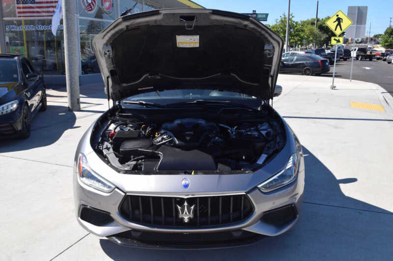 2021 Maserati Ghibli S GranSport