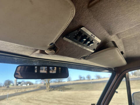 1984 Dodge Ram Van B250