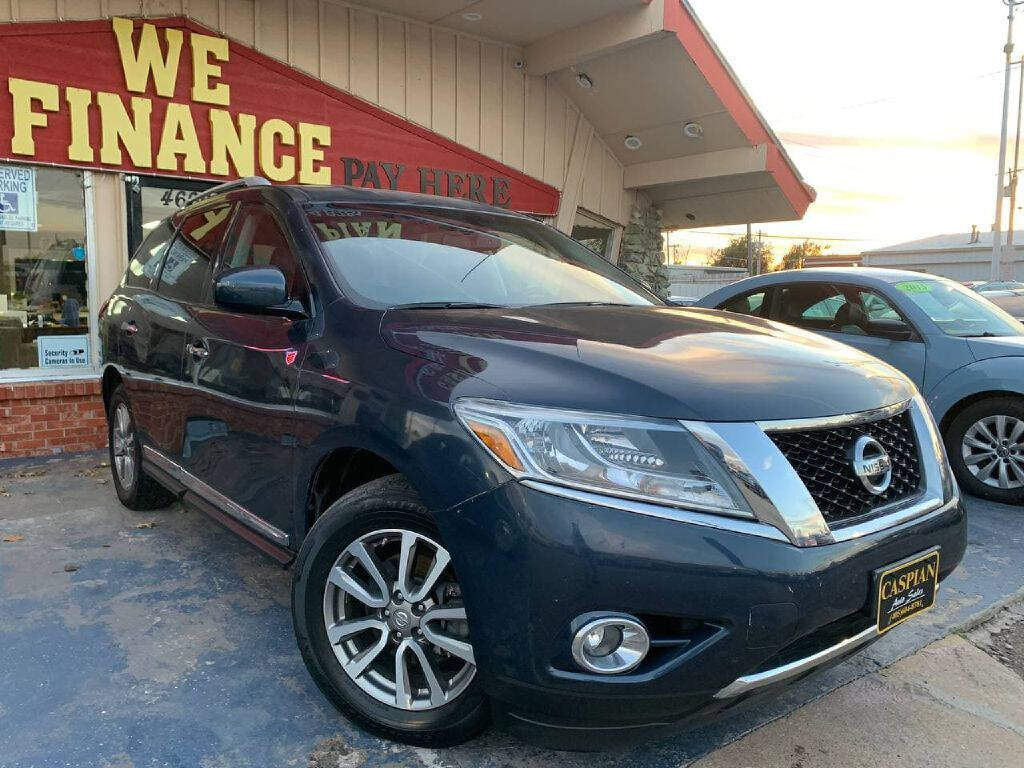 2015 Nissan Pathfinder for sale at Caspian Auto Sales in Oklahoma City, OK