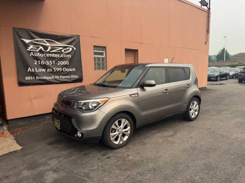 2016 Kia Soul +