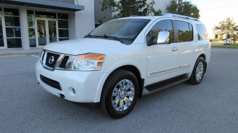 Nissan Armada's photo