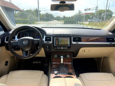 2011 Volkswagen Touareg Hybrid