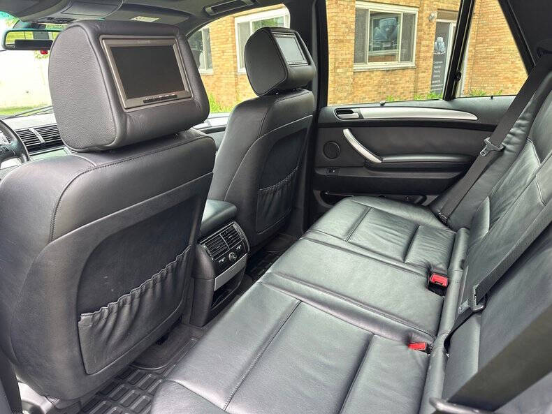 2003 BMW X5 4.6is