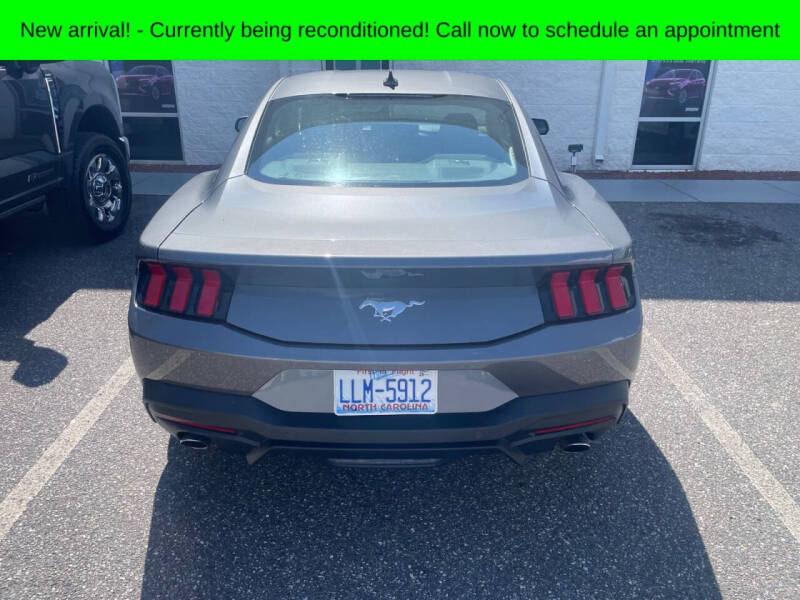 2025 Ford Mustang EcoBoost
