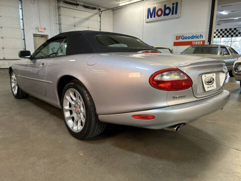 2000 Jaguar XKR