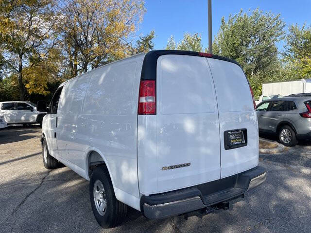 2025 Chevrolet Express 2500