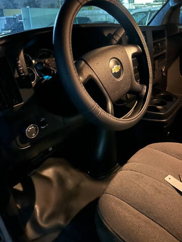 2015 Chevrolet Express 2500