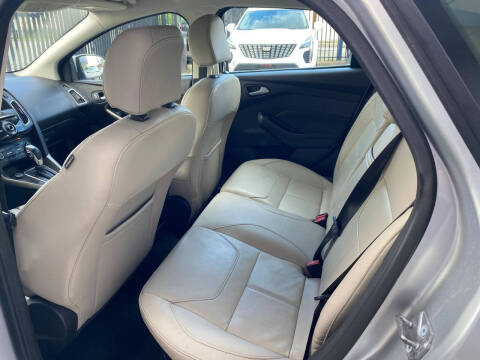 2016 Ford Focus Titanium
