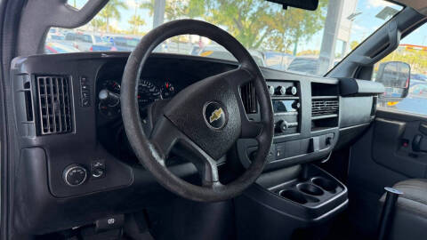 2017 Chevrolet Express 2500