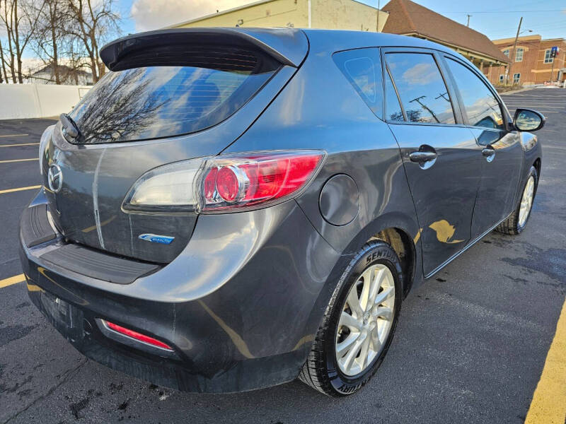 2012 Mazda MAZDA3 i Touring photo 9