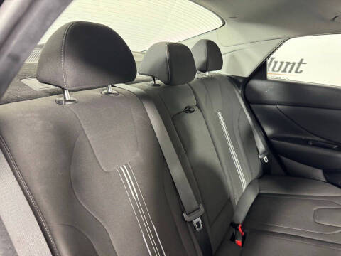 2022 Hyundai Elantra