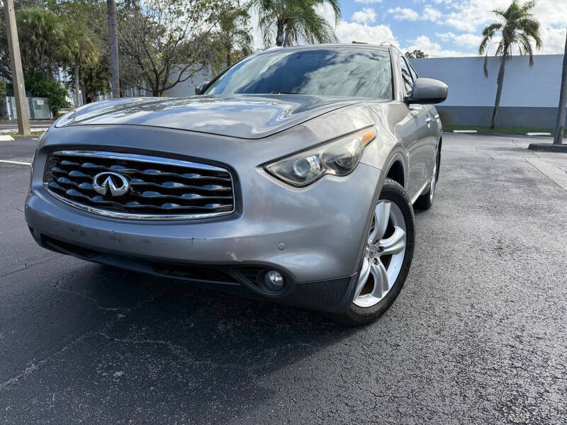 2010 Infiniti FX35