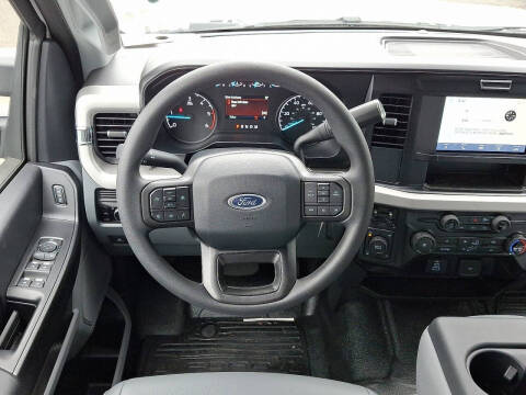 2025 Ford F-350 Super Duty XL