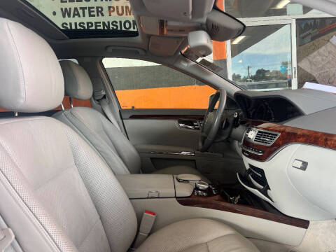 2010 Mercedes-Benz S-Class S 400 Hybrid