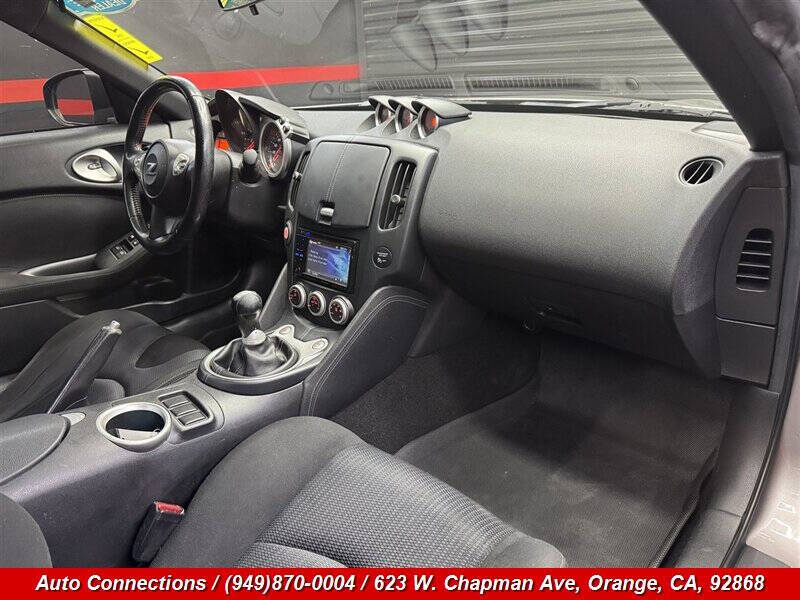 2009 Nissan 370Z Touring