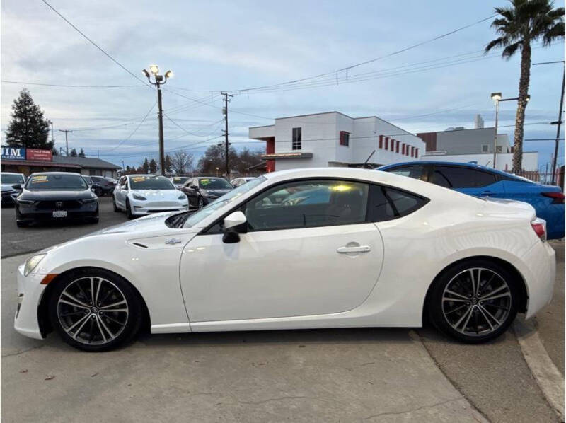 2013 Scion FR-S
