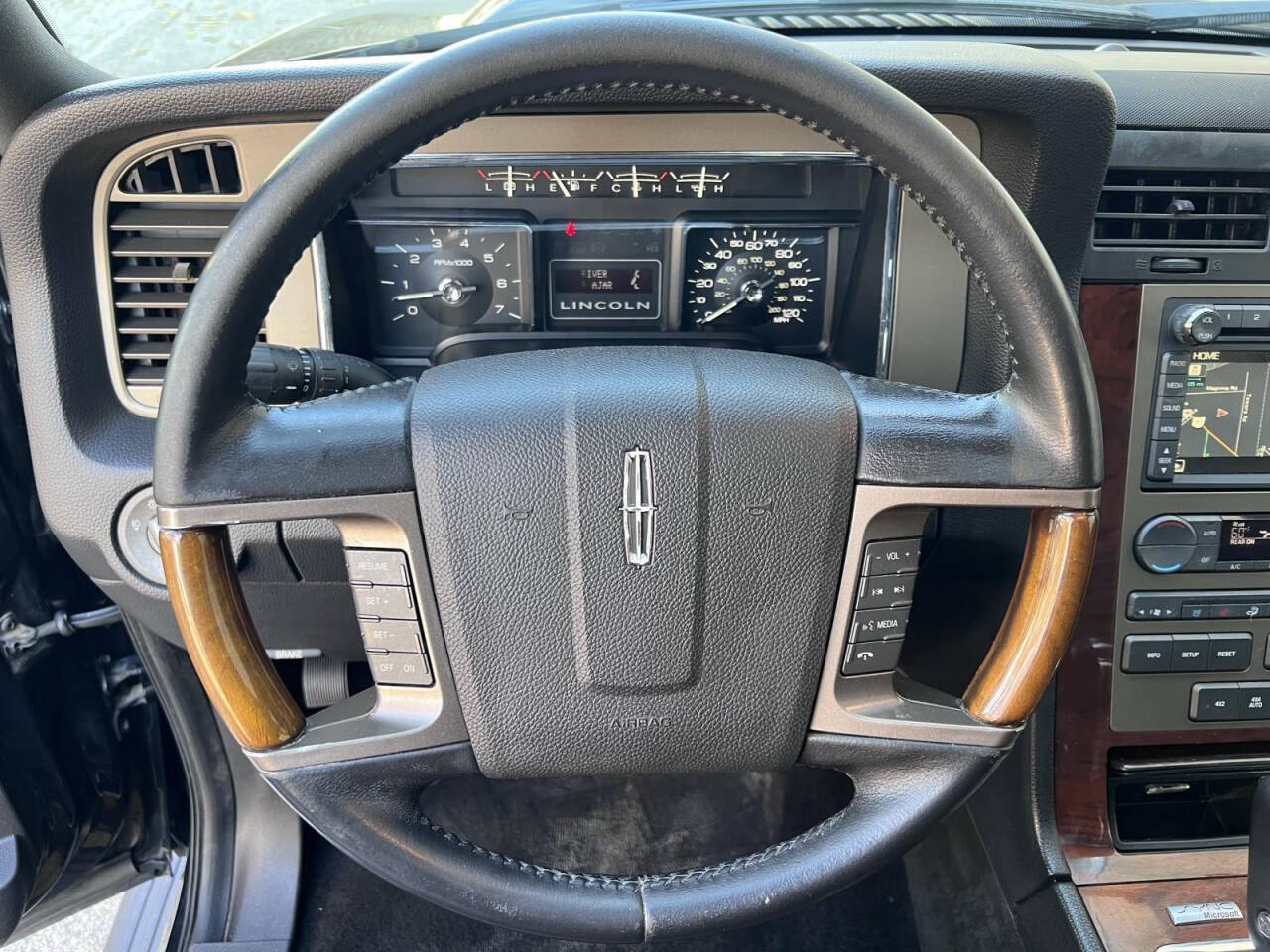 2012 Lincoln Navigator for sale at Used Cars Toledo in Oregon, OH