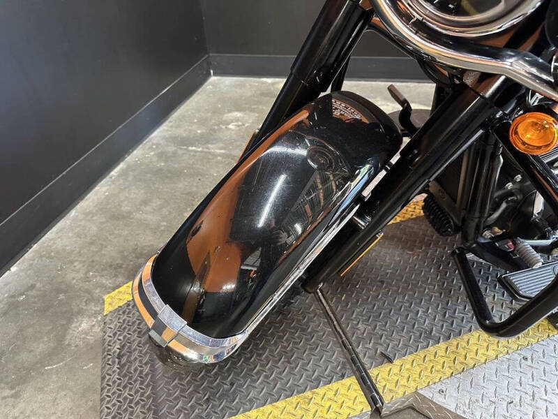 2018 Harley-Davidson FLHC - Softail Heritage
