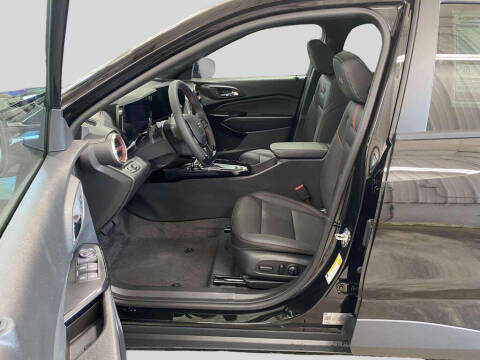 2025 Chevrolet Trax RS