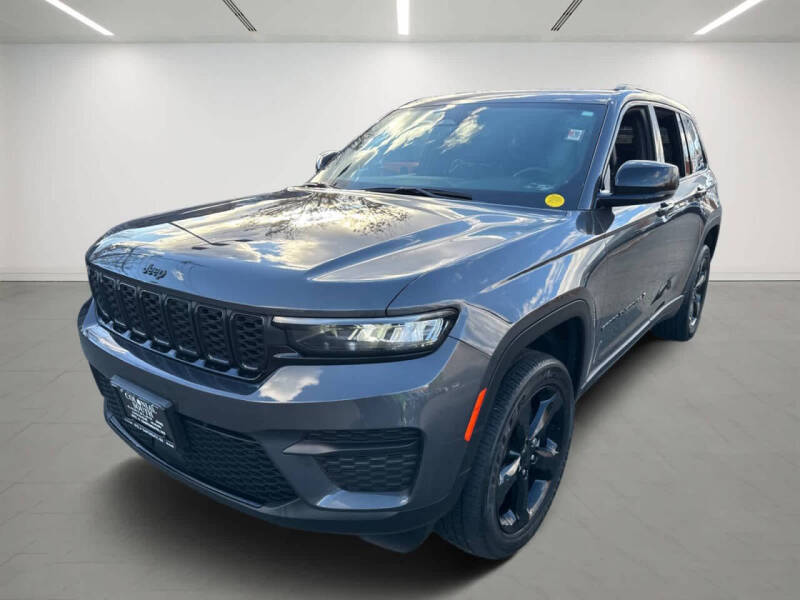 2022 Jeep Grand Cherokee Altitude