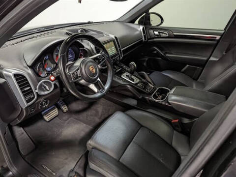 2016 Porsche Cayenne S