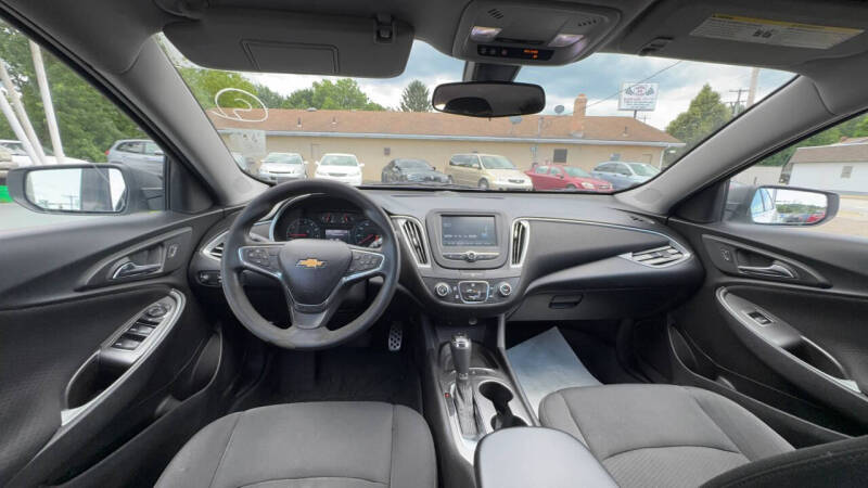 2017 Chevrolet Malibu LS
