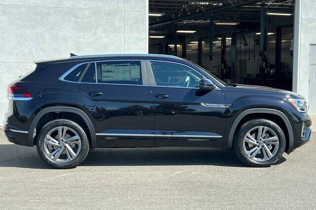 2024 Volkswagen Atlas Cross Sport SEL R-Line 4Motion