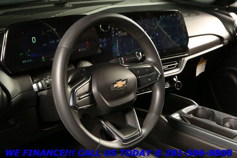 2025 Chevrolet Equinox EV LT