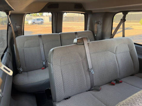 2025 Chevrolet Express LT 3500