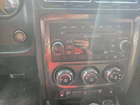 2013 Dodge Challenger SXT Plus