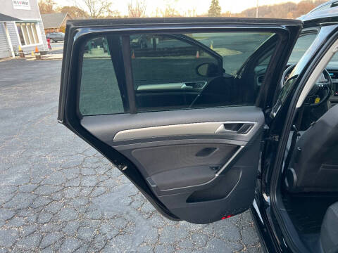 2016 Volkswagen Golf SportWagen TSI S