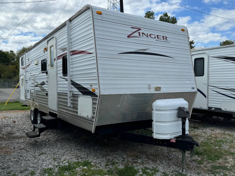 2011 Crossroads RV Zinger 260BH for sale at Kentuckiana RV Wholesalers in Charlestown IN