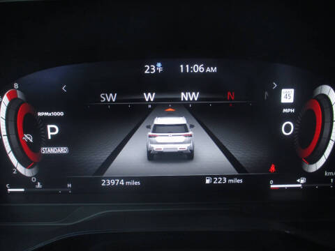 2024 Nissan Pathfinder Platinum