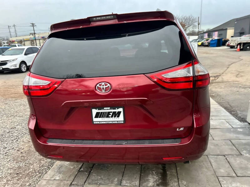 2018 Toyota Sienna