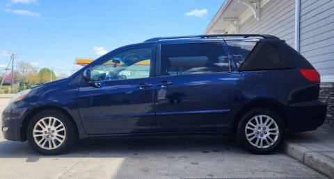 2007 Toyota Sienna XLE 7-Passenger