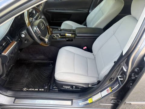 2013 Lexus ES 350