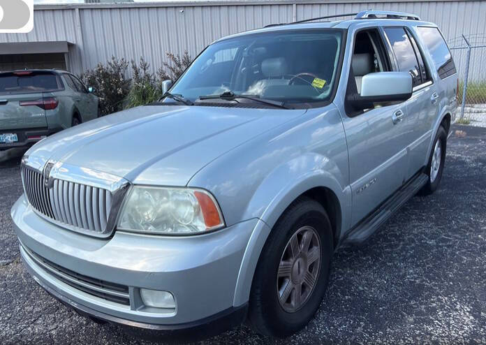 2005 Lincoln Navigator Luxury