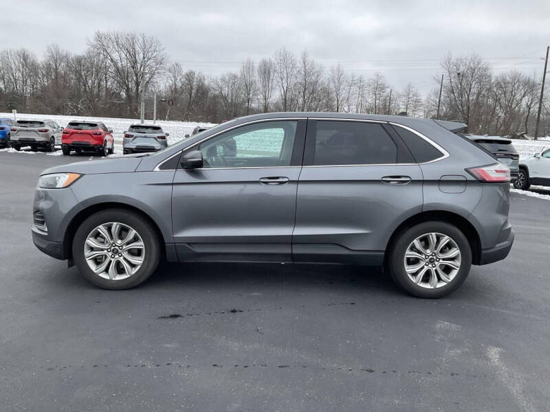 2024 Ford Edge Titanium