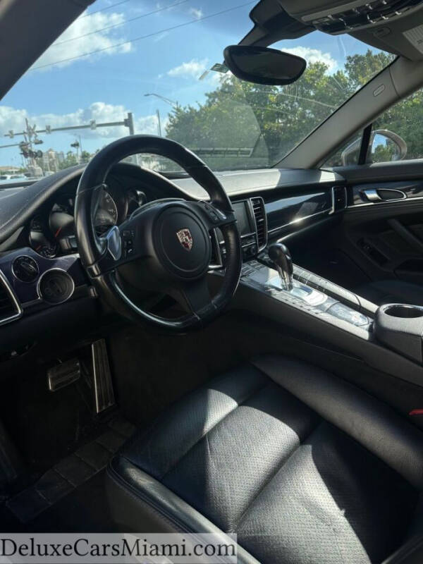 2011 Porsche Panamera