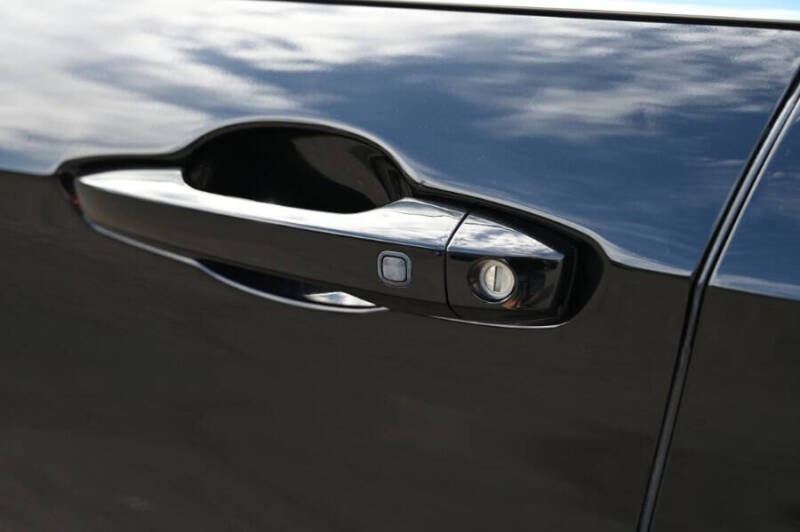 2023 Mitsubishi Outlander PHEV